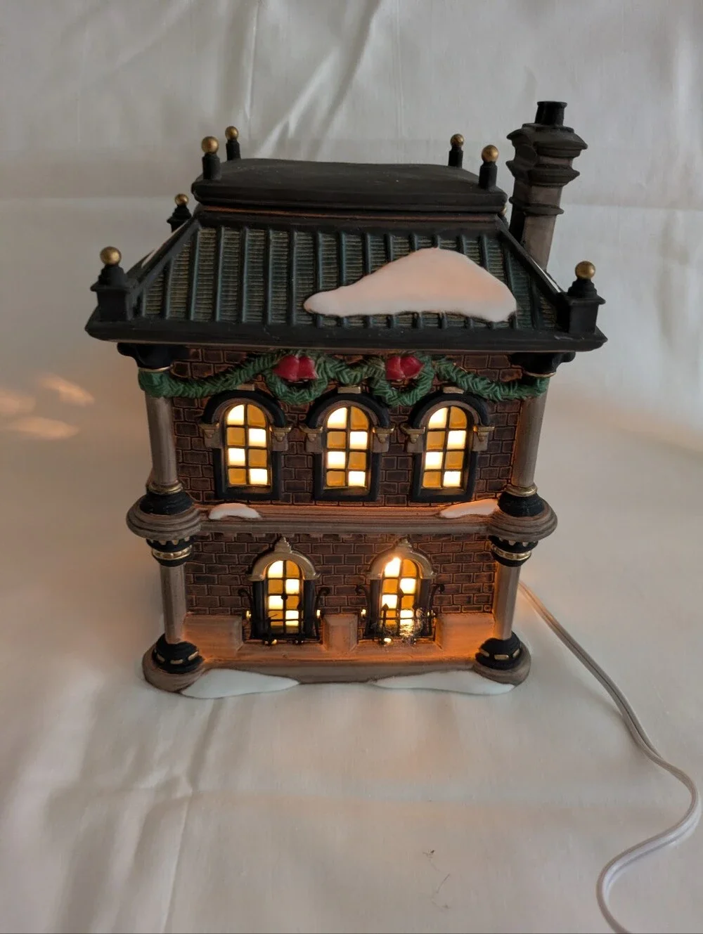 Department 56 decorative village